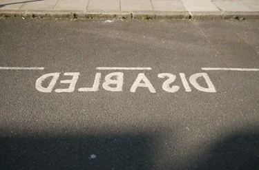 장애인 등록 신청 보호자가 관련 이미지