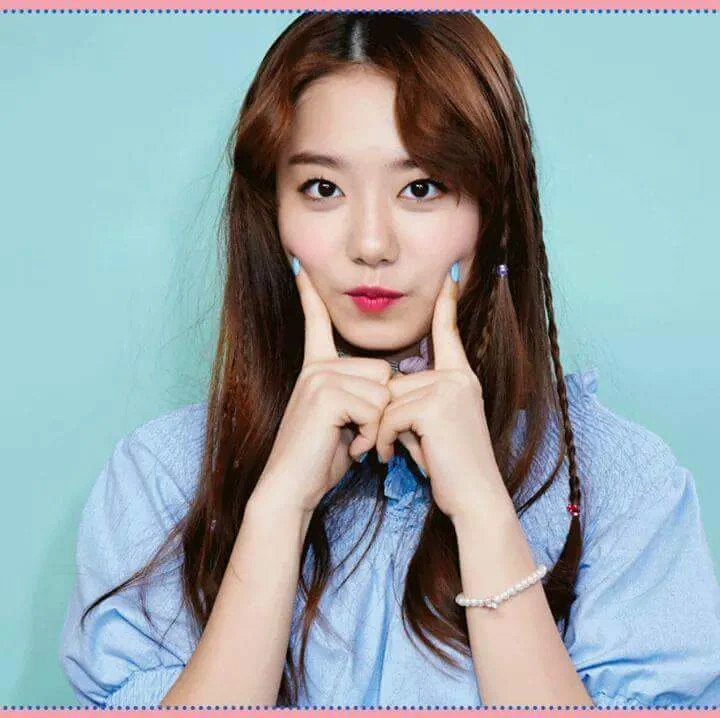 김소혜 프로필 화보 2026년 5월 안내 이미지