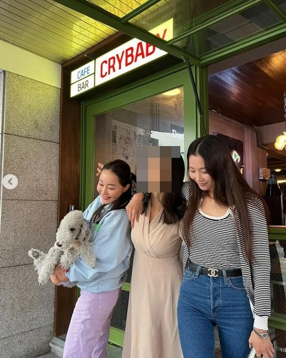엄지원 배우 사진 2026 안내 이미지