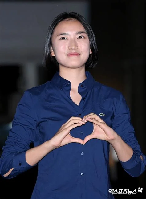 김윤설 가수 2026